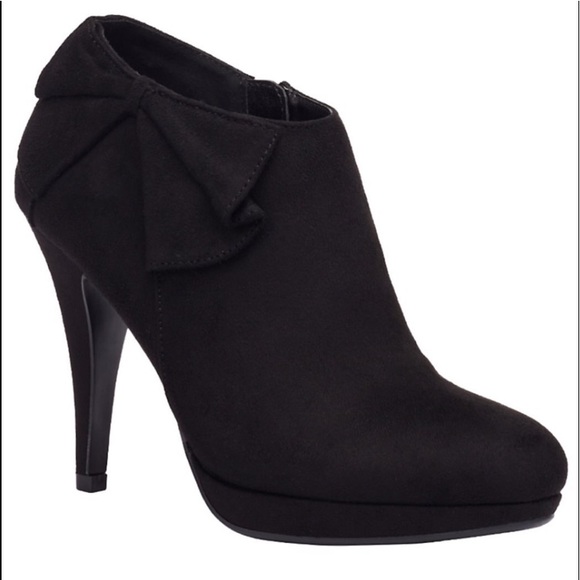 Impo Shoes - IMPO black booties 9M